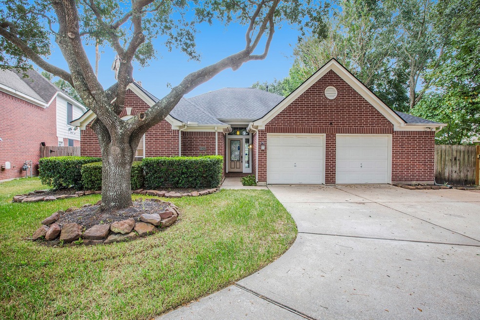 16307 Candlerock Ct, Houston, TX 77095 - photo 1