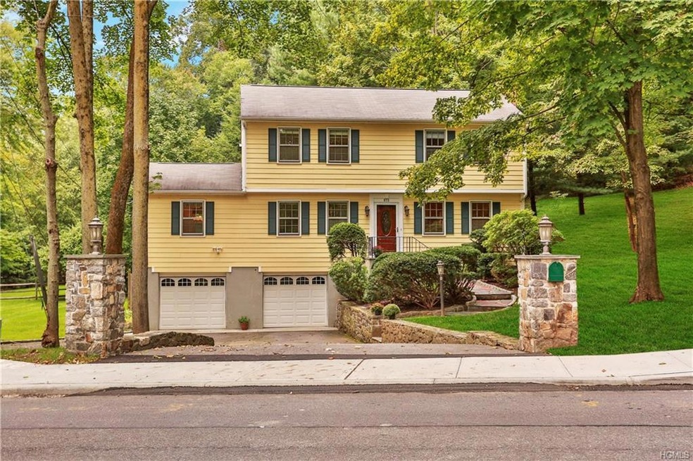 873 Pleasantville Rd, Briarcliff Manor, NY 10510 - photo 1