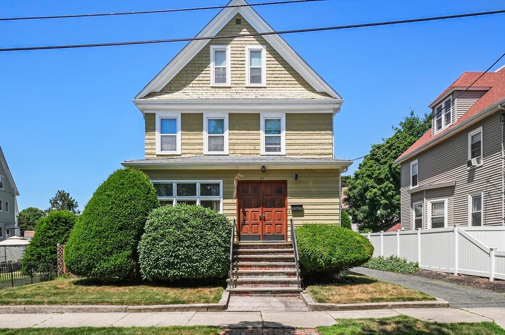 35 Myrtle St, Saugus, MA 01906 - photo 1