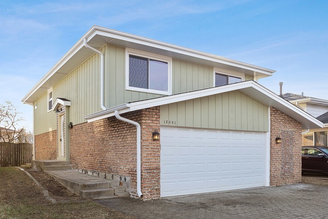 18041 Soleri Dr, Country Club Hills, IL 60478 - photo 1