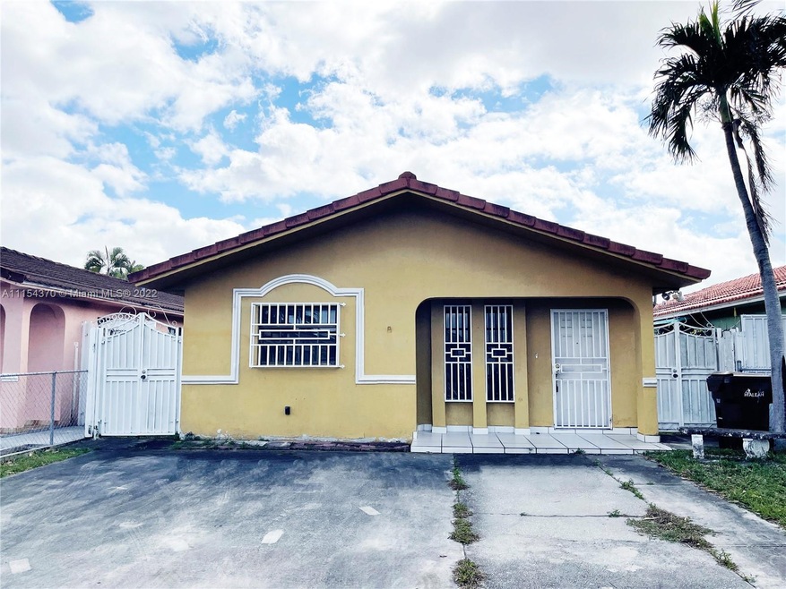 Exterior Front 