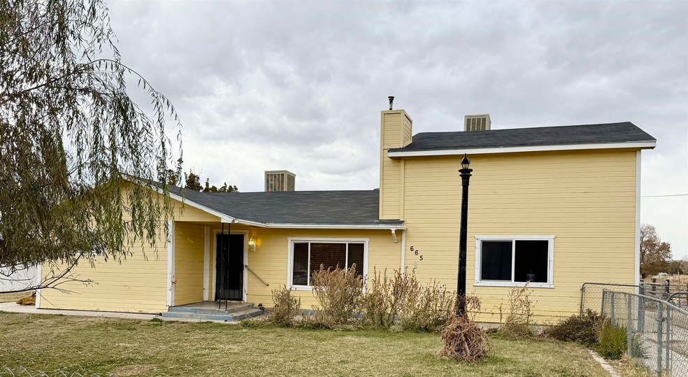 Sold $400,000 • Co-Listing Agent