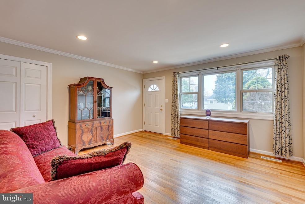 249 Federalsburg S, Laurel, MD 20724 - photo 1