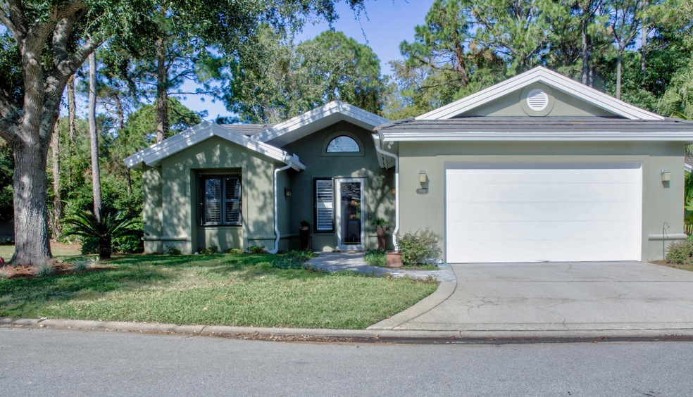 Front_2 8833 ST Andrews