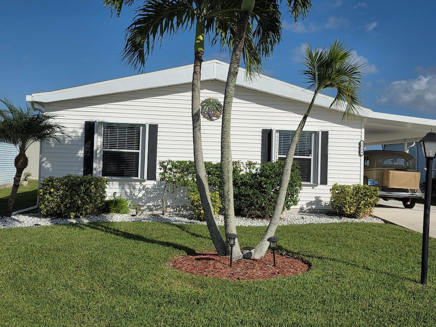 8394 Delphinium Ct, Port Saint Lucie, FL 34952 - photo 1