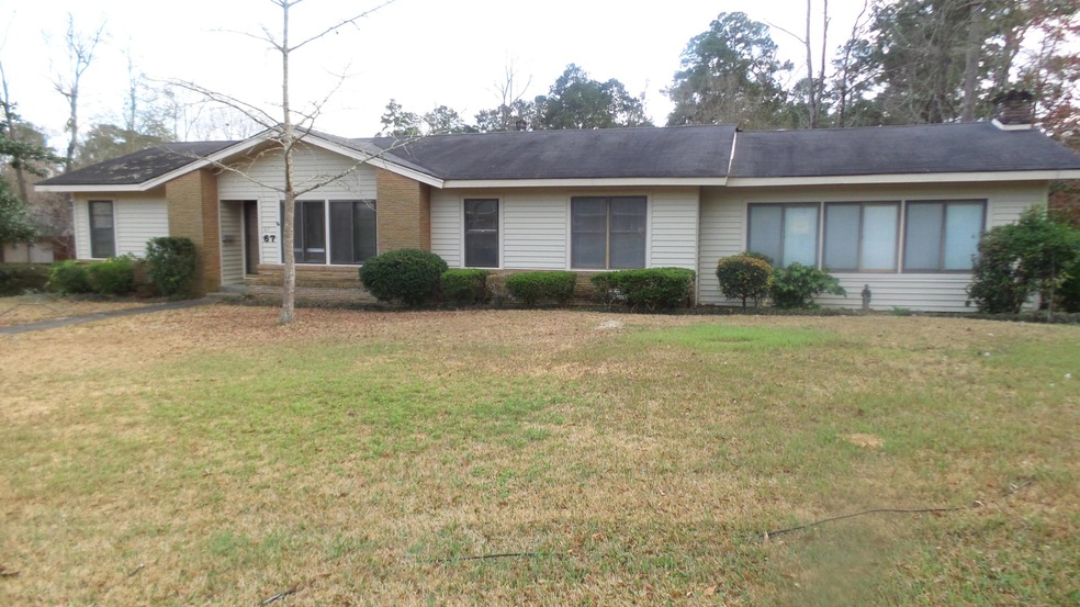 67 Bay Circle