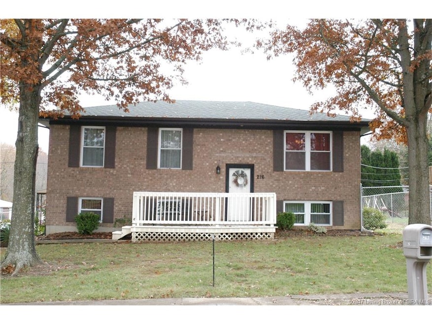216 Janie Ln, New Albany, IN 47150 - photo 1
