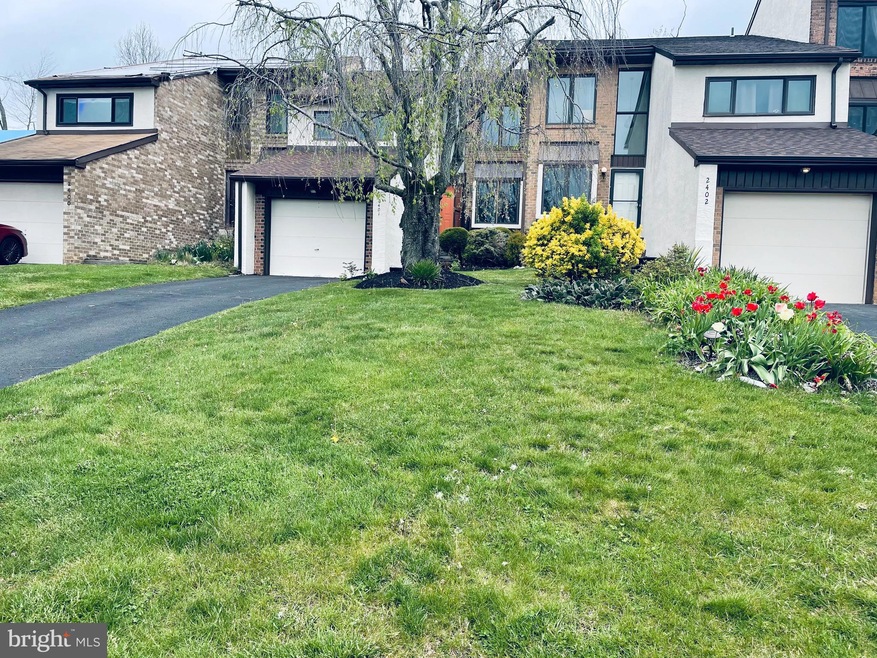 2401 Honey Run Rd, Ambler, PA 19002 - photo 1