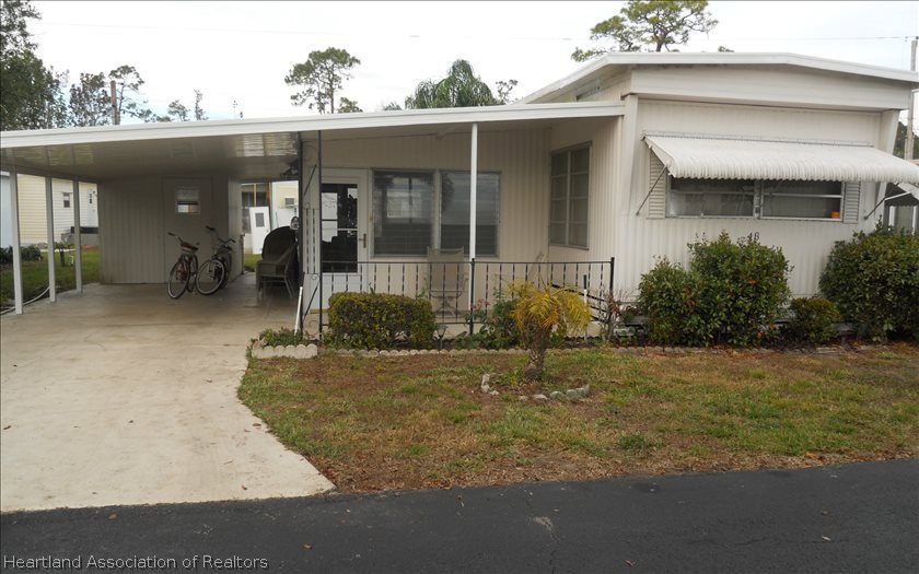 48 Pine Aire Cir, Lake Placid, FL 33852 - photo 1