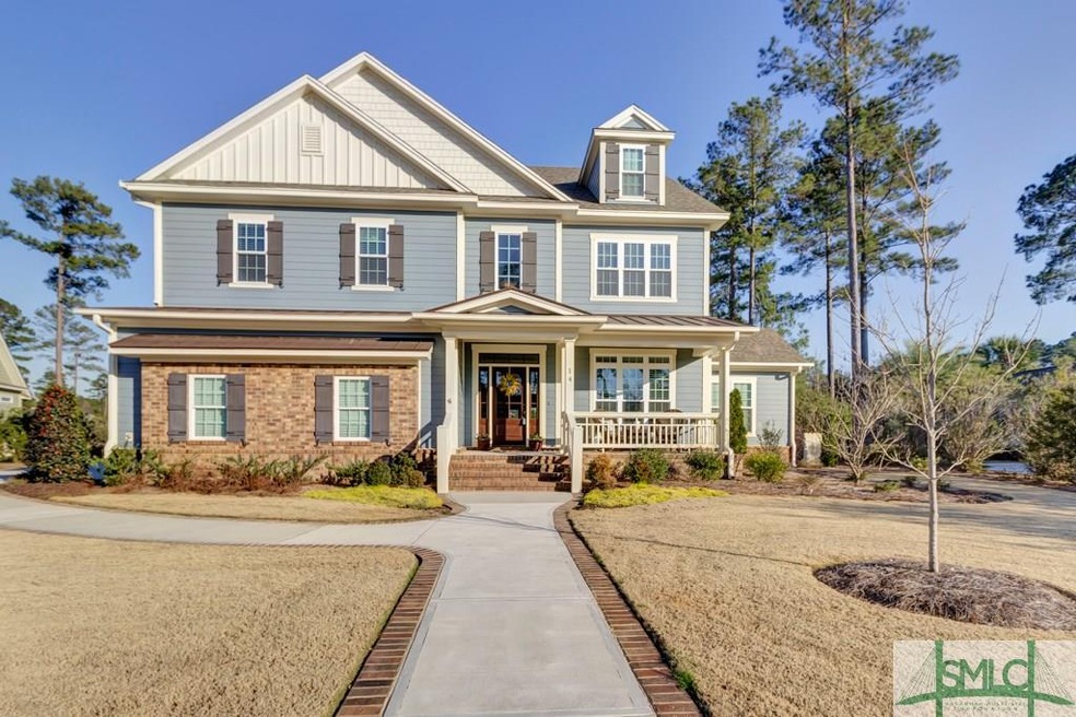 Gorgeous curb appeal and landscaping!