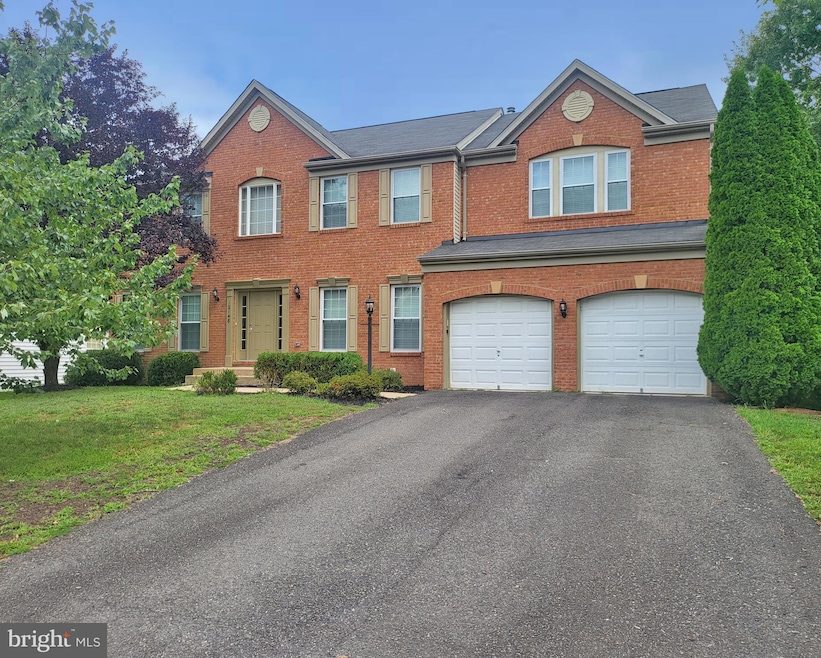 Sold $895,000 • Co-Listing Agent