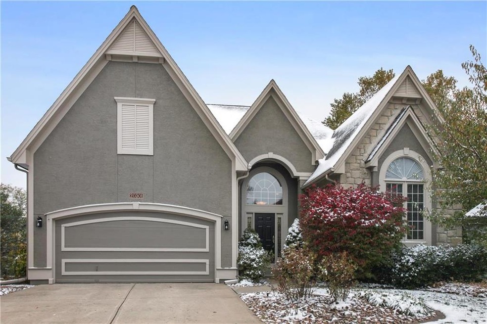 20301 W 98th St, Lenexa, KS 66220 - photo 1