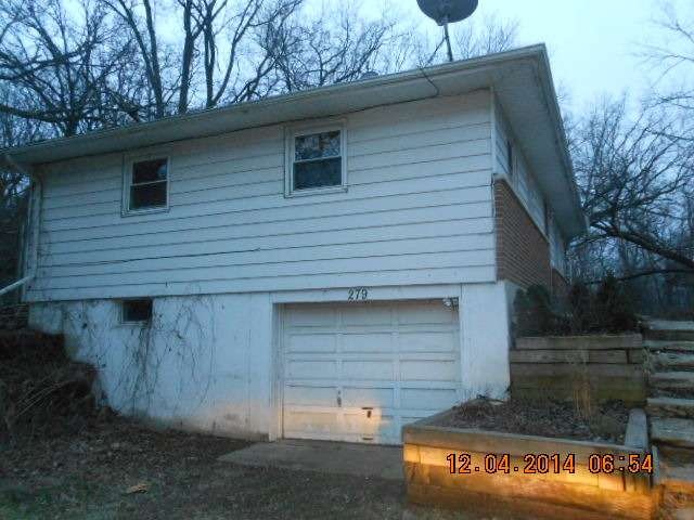 279 Melody Ln, Carpentersville, IL 60110 - photo 1