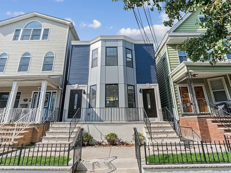 For Rent $2,800/month