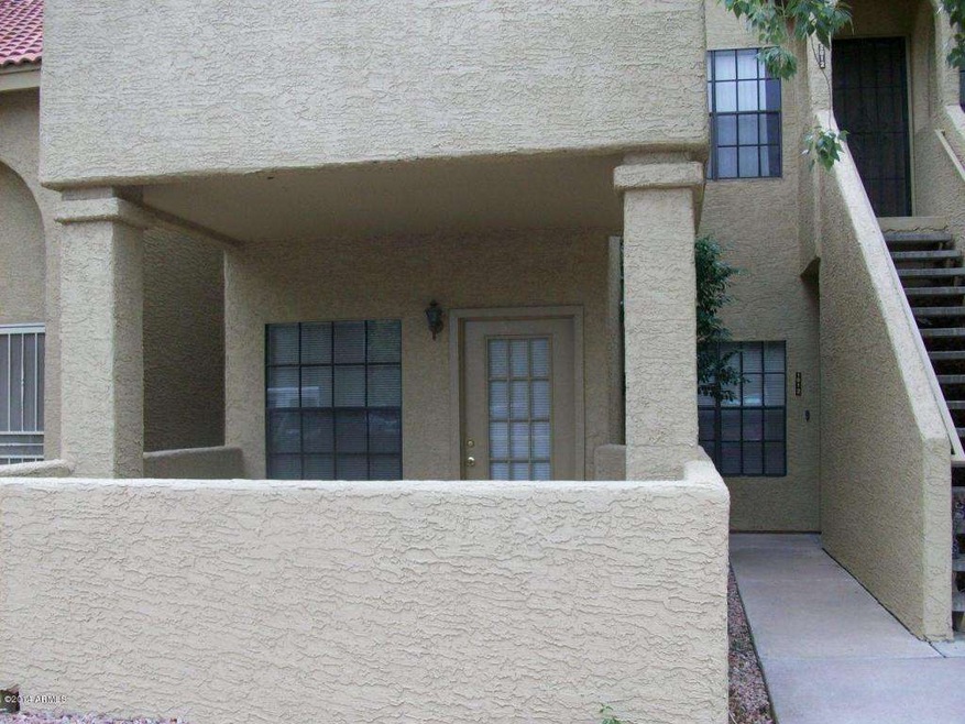 Elliot Place condo 1012 001
