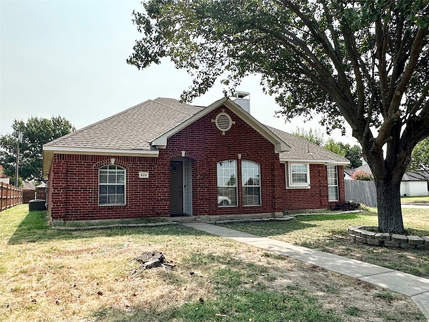 For Rent $1,900/month