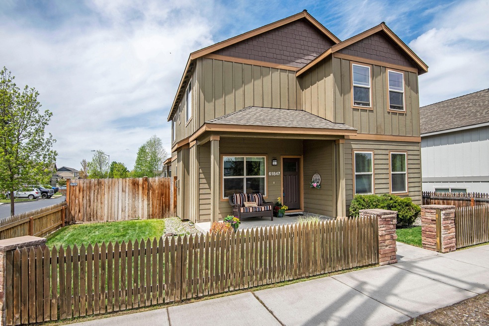 61847 SE 27th St Bend OR 97702-print-002