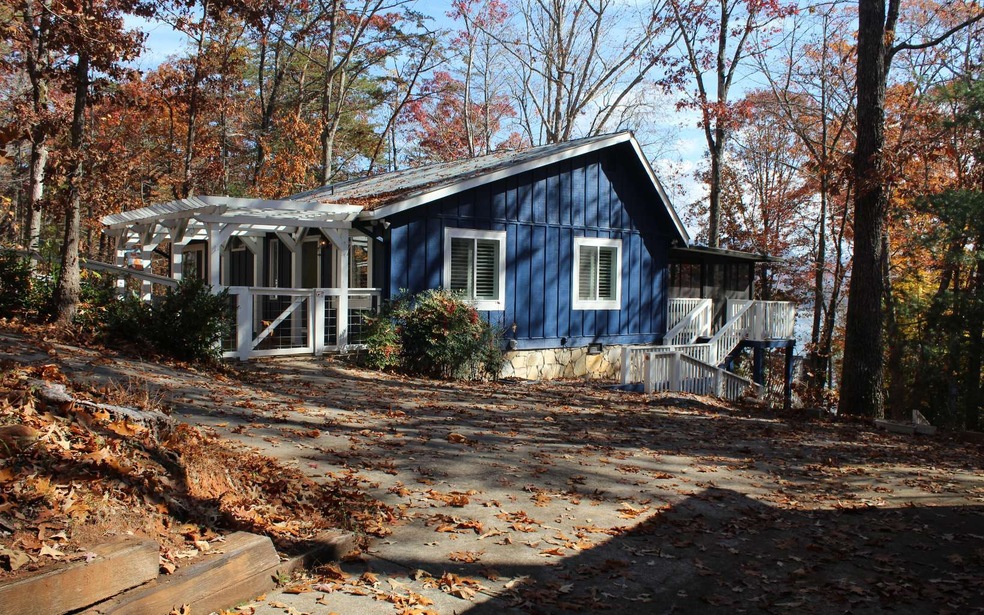 754 Windjammer Spur, Hiawassee, GA 30546 - photo 1