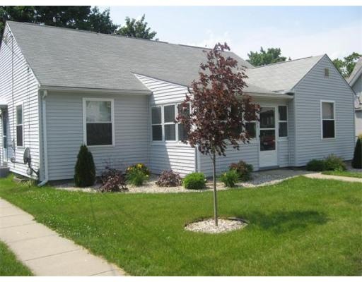 193 Center St, Ludlow, MA 01056 - photo 1