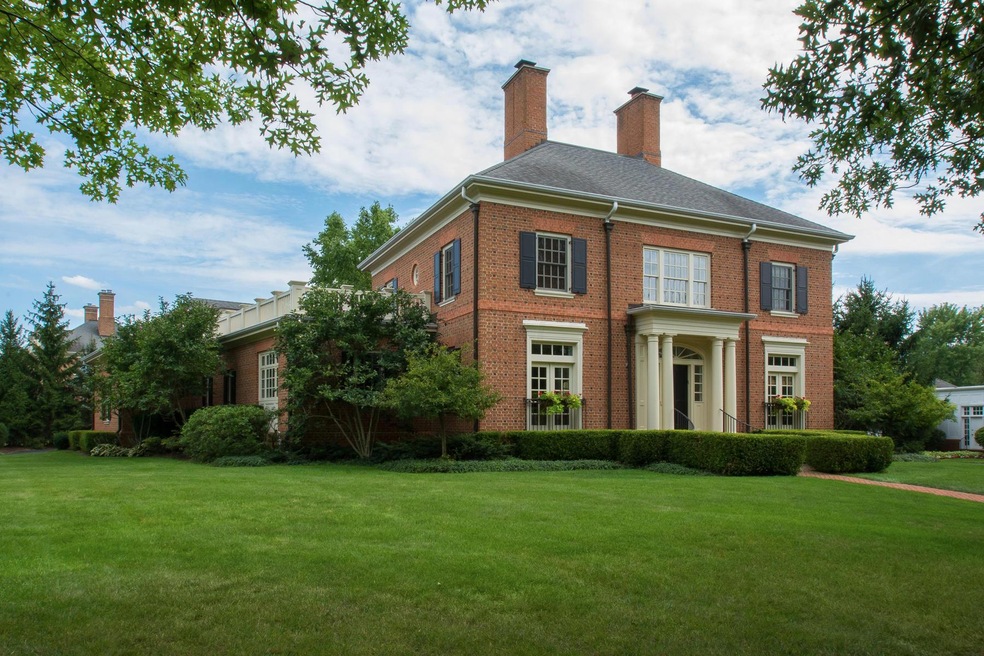 FRONT OF HOUSE