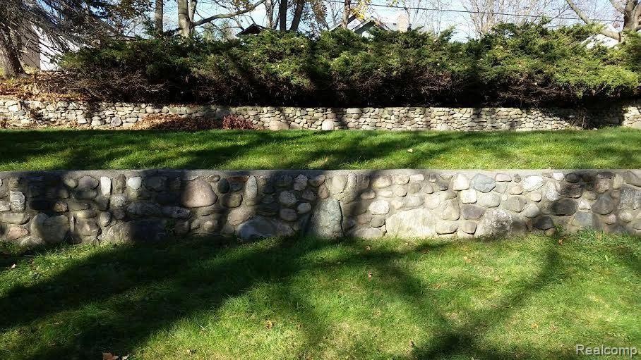 0 Van Buren unit 214114500, Chelsea, MI 48118 - photo 1