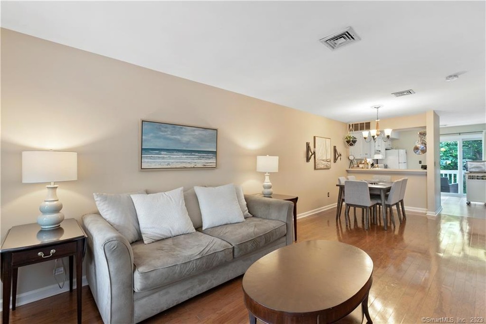 23 Manorwood Dr unit 23, Branford, CT 06405 - photo 1