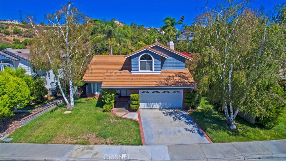 28336 Tamarack Ln, Santa Clarita, CA 91390 - photo 1