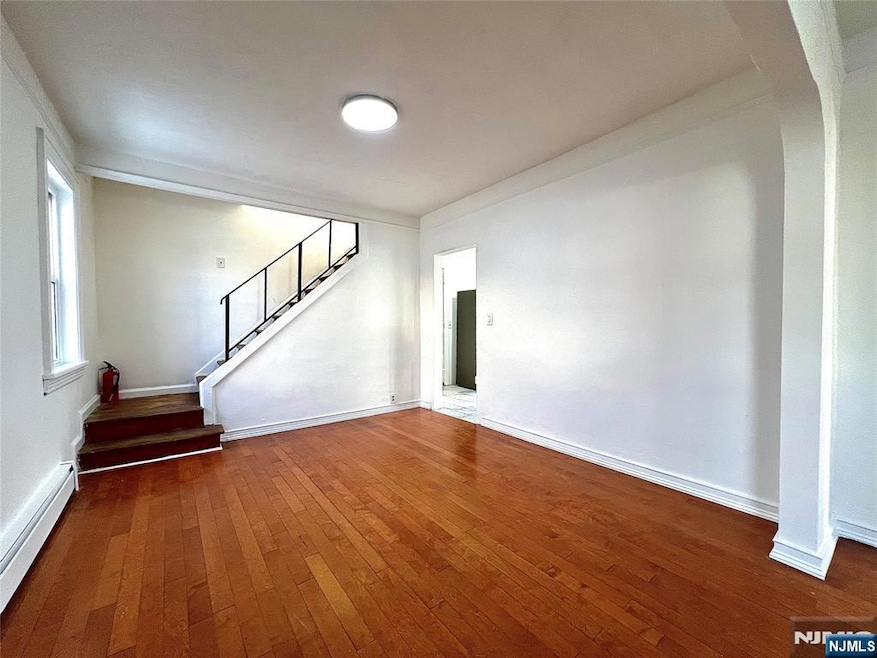 201 Lodi St, Hackensack, NJ 07601 - photo 1