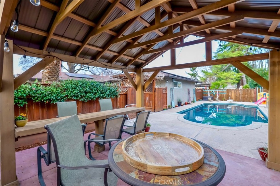 1287 E 5th Ave, Chico, CA 95926 - photo 1