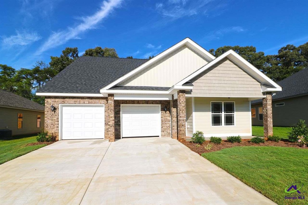 111 Hawks Ridge Trace, Byron, GA 31008 - photo 1