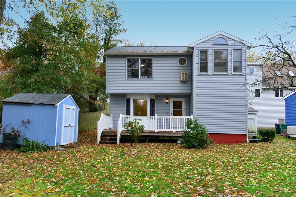 31 Sheffield St, Warwick, RI 02889 - photo 1