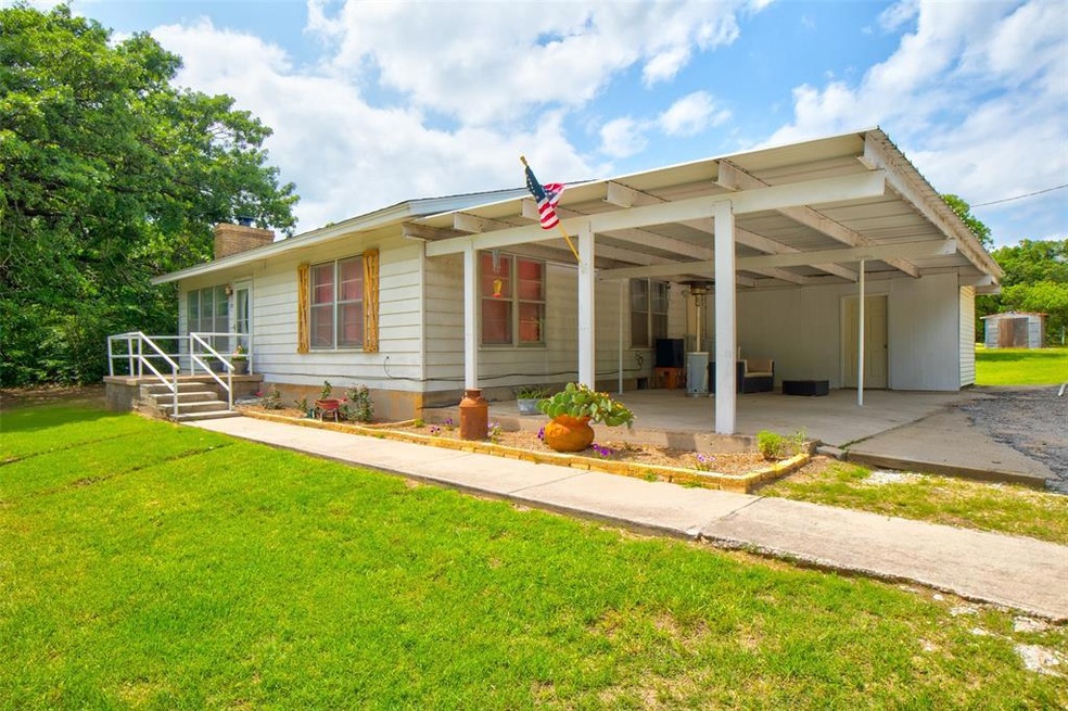 1350 Jay Bird Rd, Springtown, TX 76082 - photo 1