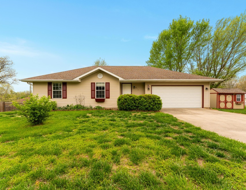 813 N 41st St, Nixa, MO 65714 - photo 1