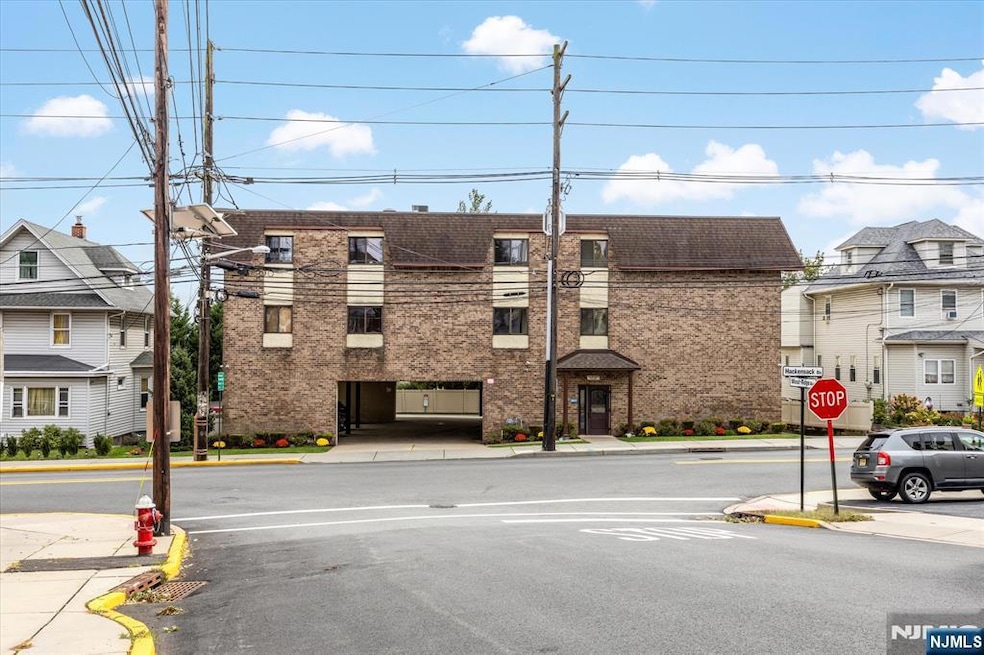 For Rent $2,200/month • Co-Listing Agent