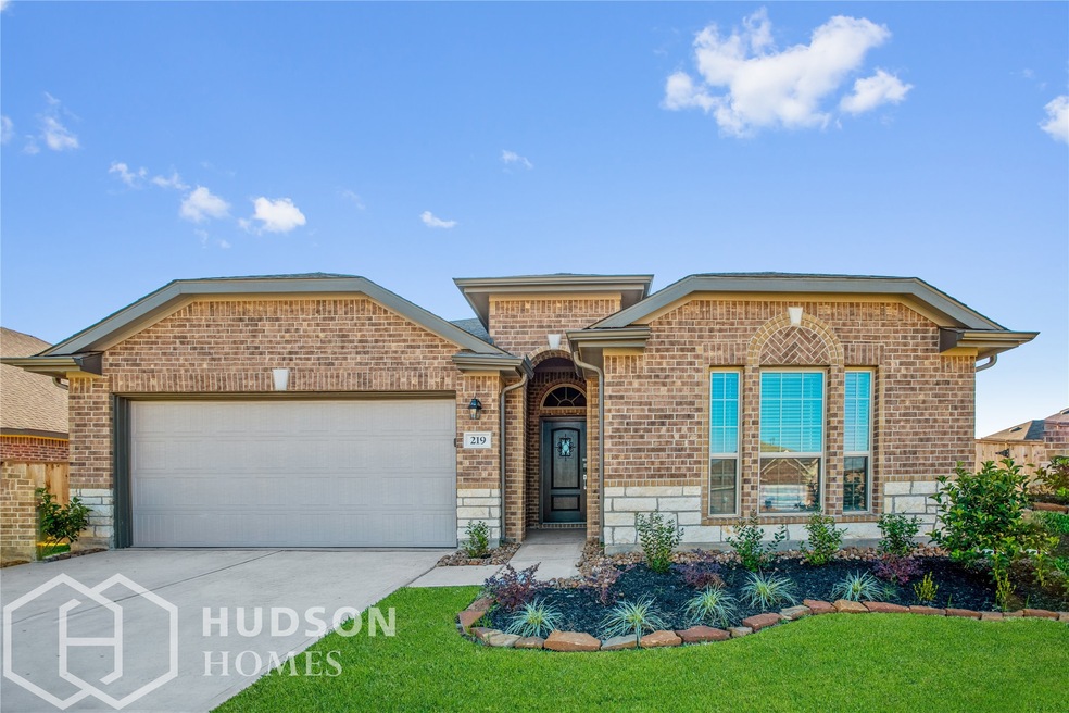 219 Temple Memorial Dr, Magnolia, TX 77354 - photo 1