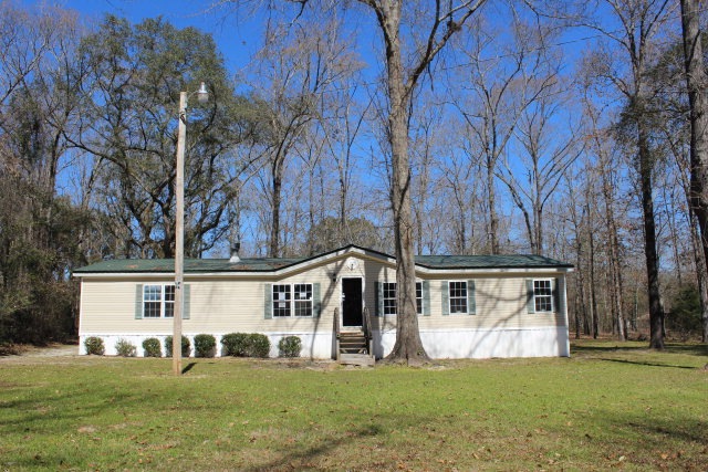 544 Henry Rd, Sylvester, GA 31791 - photo 1