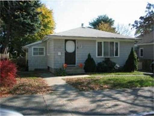 35 Dustin St, Worcester, MA 01604 - photo 1