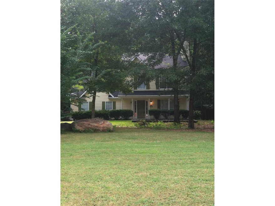 490 Line Creek Cir, Sharpsburg, GA 30277 - photo 1