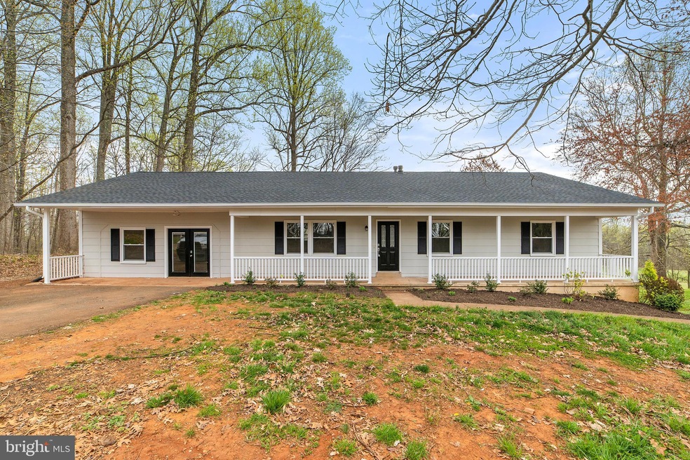 7501 Elmores Ln, Warrenton, VA 20187 - photo 1