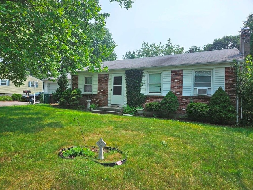 39 Bayberry Rd, Woonsocket, RI 02895 - photo 1