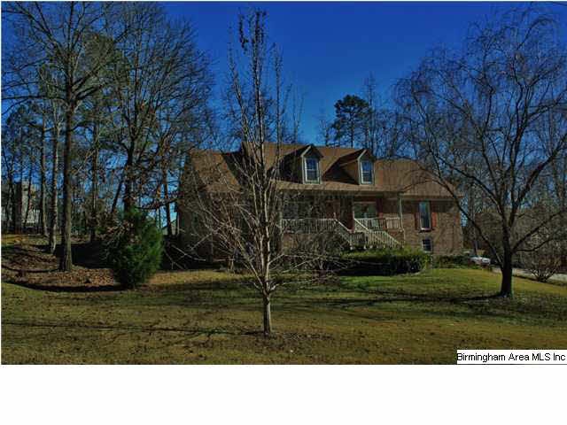 1709 Strawberry Lane in