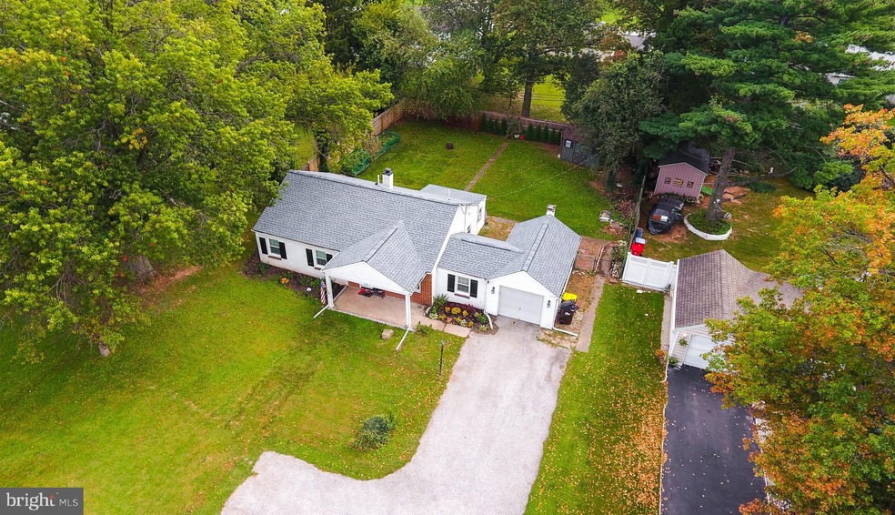 972 S Trooper Rd, Norristown, PA 19403 - photo 1