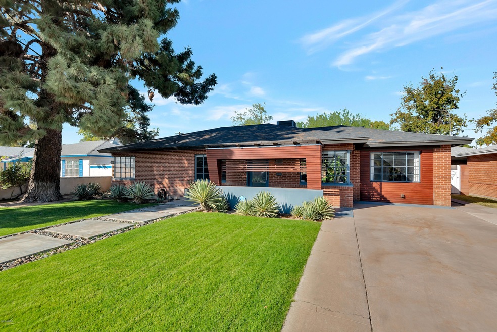Gorgeous Curb Appeal
