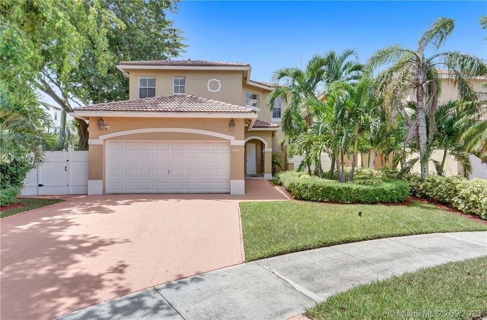 4302 NW 113th Place, Doral, FL 33178 - photo 1
