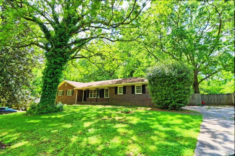 2279 Valley Dr, Snellville, GA 30078 - photo 1