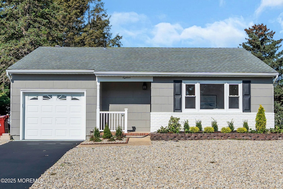 18 Gower Rd, Toms River, NJ 08757 - photo 1