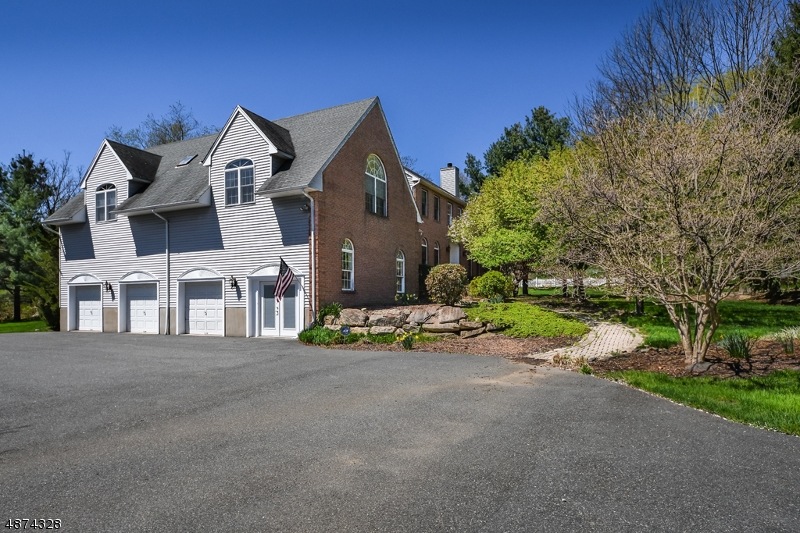 2 Colby Farm Rd, Chester, NJ 07930 - photo 1