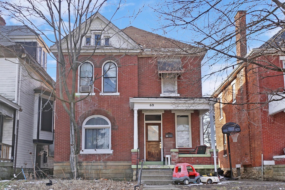 69 S. Warren St. Columbus, OH