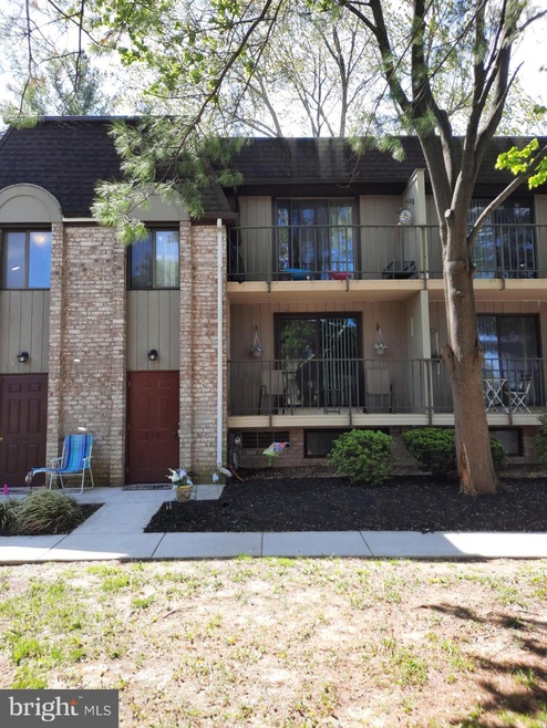 858 Putnam Blvd unit 858 B, Wallingford, PA 19086 - photo 1