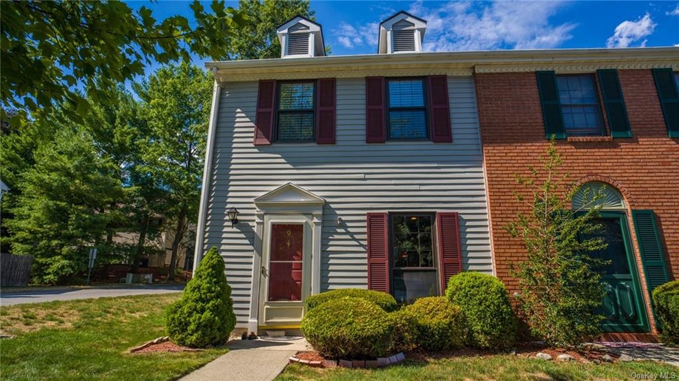 9 Poplar Cir, Peekskill, NY 10566 - photo 1
